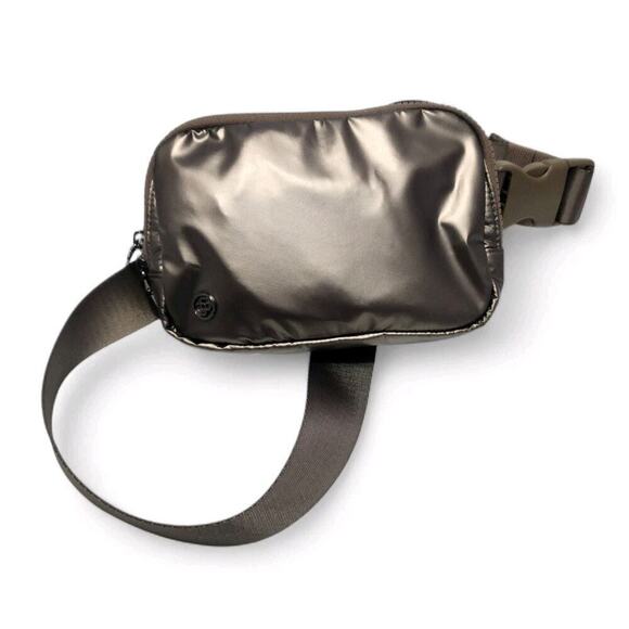 Chico's Handbags - Chico's Everywhere Crossbody Belt Bag Bronze Small On-The-Go Fanny Pack Purse